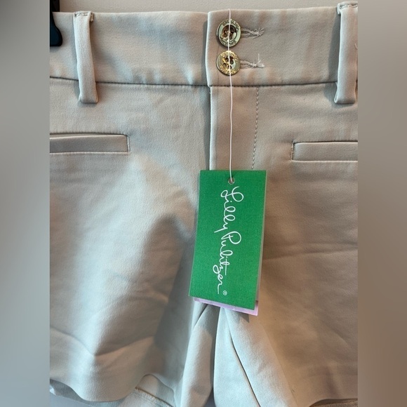 NWT Lilly Pulitzer Joette Stretch Dinner Shorts in Palm Beach Sandstone - Picture 7 of 16